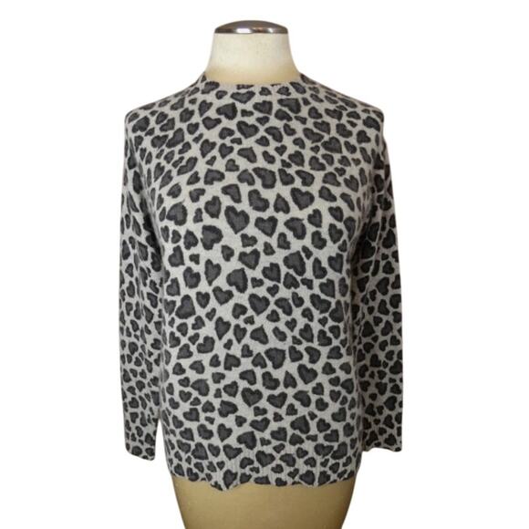 Womens 27 Miles Malibu Gray Black Heart Motif 100% Cashmere Sweater Size Small - Picture 1 of 9